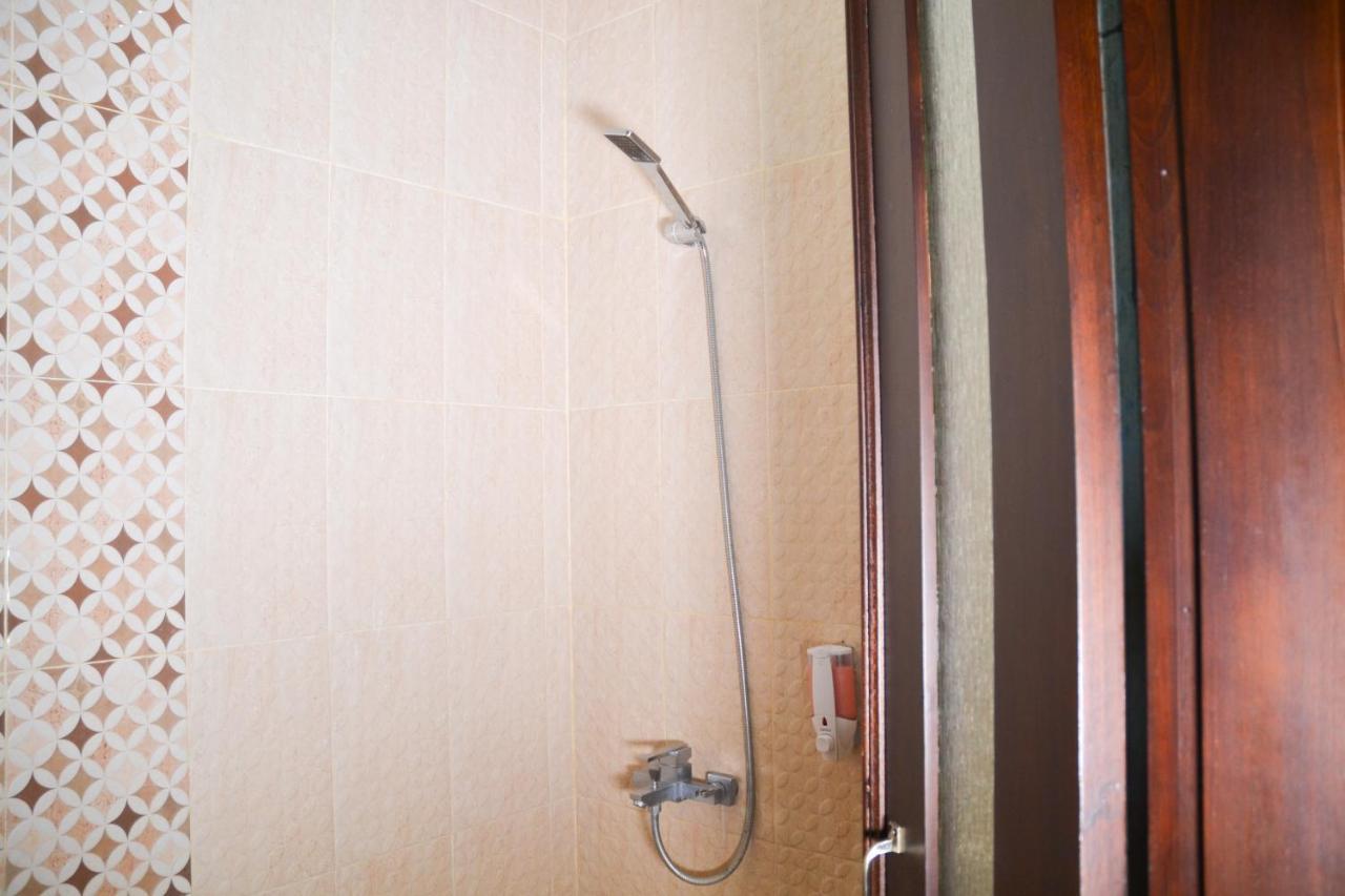 Roemah Canting Homestay Джок'якарта Екстер'єр фото
